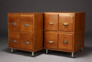 Dansk møbelproducent.  Arkivskabekommoder, egetræ 2