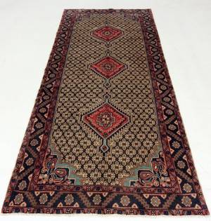 Matta galleri. Koliaei. 290 x 110 cm