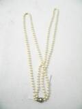 Pärlcollier
