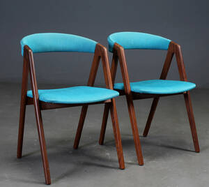 Dansk møbelproducent. To spisestuestole, teaktræ 2