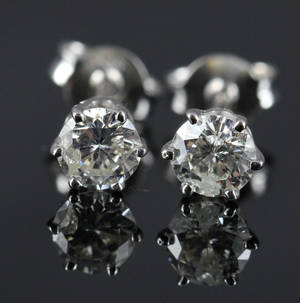 Par brillant ørestikker ca. 0.70 ct.