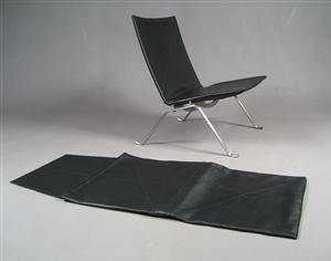 To sæt overtræk til Poul Kjærholms hvilestol, model PK-22. 2