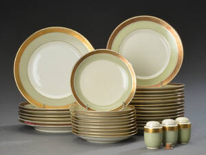 Royal Copenhagen. Dagmar, service af porcelæn 34