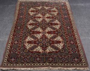 Persisk Bakhtiari tæppe 216 x 135 cm.