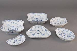 Kgl. Porcelæn. Musselmalet halvblonde. Samling fade mm. 6  