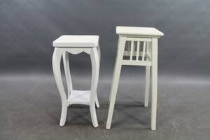 Piedestaler i trä 2 st