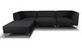 Morten Voss. THE SOFA TWENTYONE. Modulsofa med udskiftelige knapper. Antracit grå med University Red knapper 