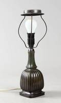 Just Andersen, bordlampe, patineret diskometal