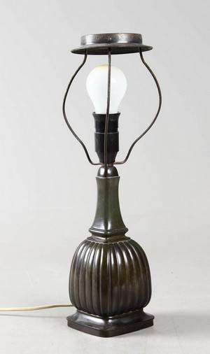 Just Andersen, bordlampe, patineret diskometal