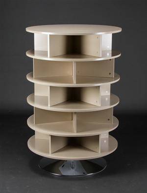 Moderne design multi rondel på krom drejesokkel. SAND