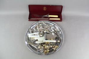 Blandade bestick i nysilver
