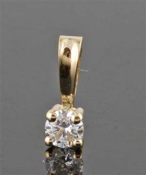 Pendant in 18k set with brilliant cut diamond 0.10 ct
