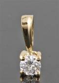 Pendant in 18k set with brilliant cut diamond 0.12 ct 