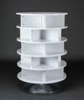 Moderne design multi rondel på krom drejesokkel. HVID