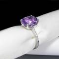 Ring in Weißgold mit Amethyst und Brillanten