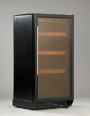 Vinkøleskab til ca. 80 flasker, 188 L.