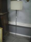 Golvlampa, Chrome