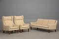 3 pers. sofa samt par øreklapstole med uld, 1960erne 3