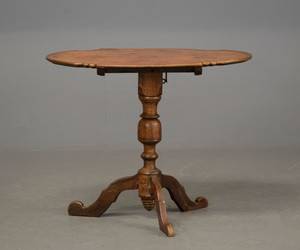 Tilt top table af fyr, 1700-tallet