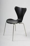 Arne Jacobsen. Stol, model 3107, sort  