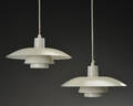 Poul Henningsen. To PH4 pendler af hvidlakeret metal 2
