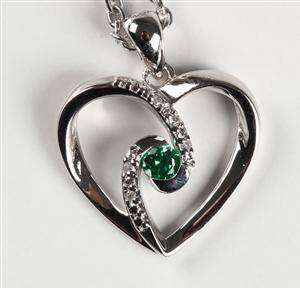 Vedhæng af sterlingsølv med diamanter og zirkon