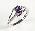 Ring af sterlingsølv med diamanter og zirkon