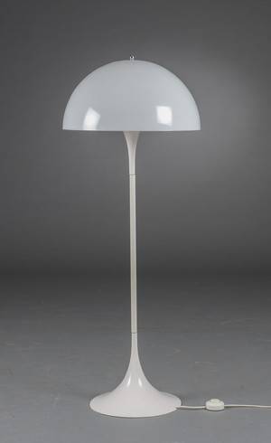 Verner Panton. Pantella standerlampe 