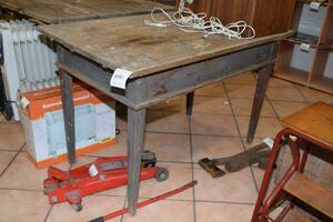 Bord med raka ben, 115x70 cm, H 75 cm