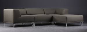 Nomad modulsofa betrukket med grønt filtuldstof fra italienske Velvetex, forkromede ben 