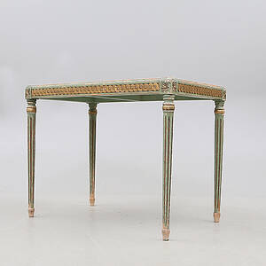 BORD, gustaviask stil, 1900-tal.