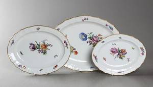 Kgl. Saksisk Blomst, serveringsfade, porcelæn 3 