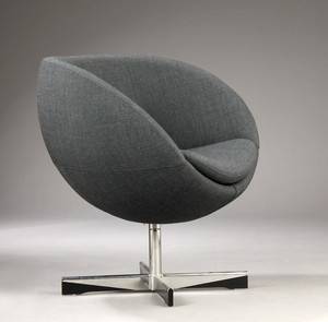 Sven Ivar Dysthe. Lænestol, model Planet.