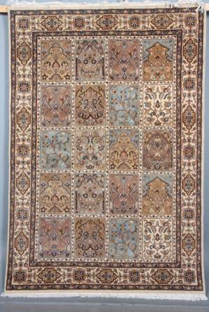 Indisk Ghoom m havemotiv, 136 x 197 cm