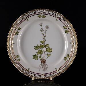 TALLRIK, porslin, Flora Danica Royal Copenhagen.