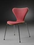 Arne Jacobsen. Syverstol, model 3107, forsidepolstring