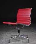 Charles Eames. Kontorstol, læder