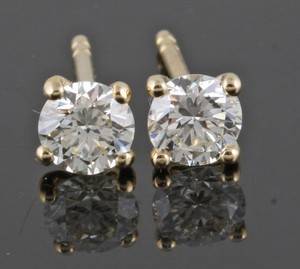 Diamond earrings, 14kt. gold, 0.58ct. This lot has been put up for resale under the new lot no. 3279264