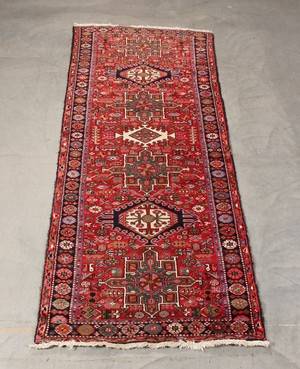 Persisk Ghardjeh tæppe. 110 x 282 cm. 