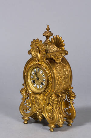 Kaminur, messing, 1900-tallet 