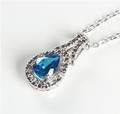 Vedhæng af sterlingsølv med diamanter