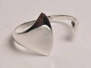 Georg Jensen, armring model Peak