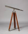 Teleskopkikkert med trefod