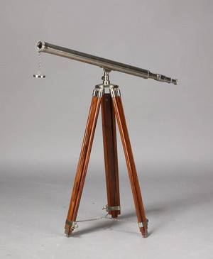 Teleskopkikkert med trefod