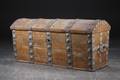 Barok kiste af egetræ, 1700-tallet  
