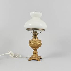 Bordsfotogenlampa