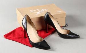 Christian Louboutin, par stiletter, str. 37