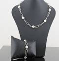 Fresh water pearl necklace and bracelet 2 