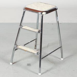 STEGPALL AWAB, 1900-talets mitt