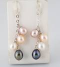 Cultured fresh water pearl earrings 2 This lot has been put up for resale under the new lot no. 3308278